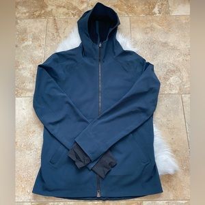 Lululemon Fleece Lined Water Resistent Coat